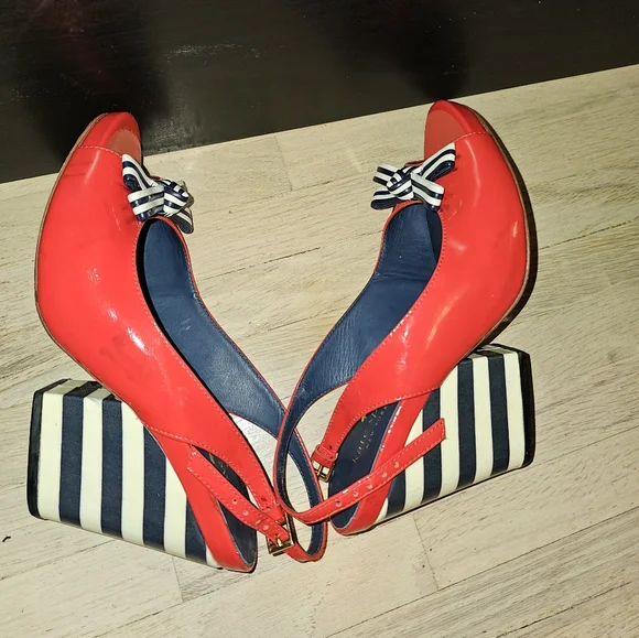 Kate Spade ♠️ wedges - Picture 6 of 16